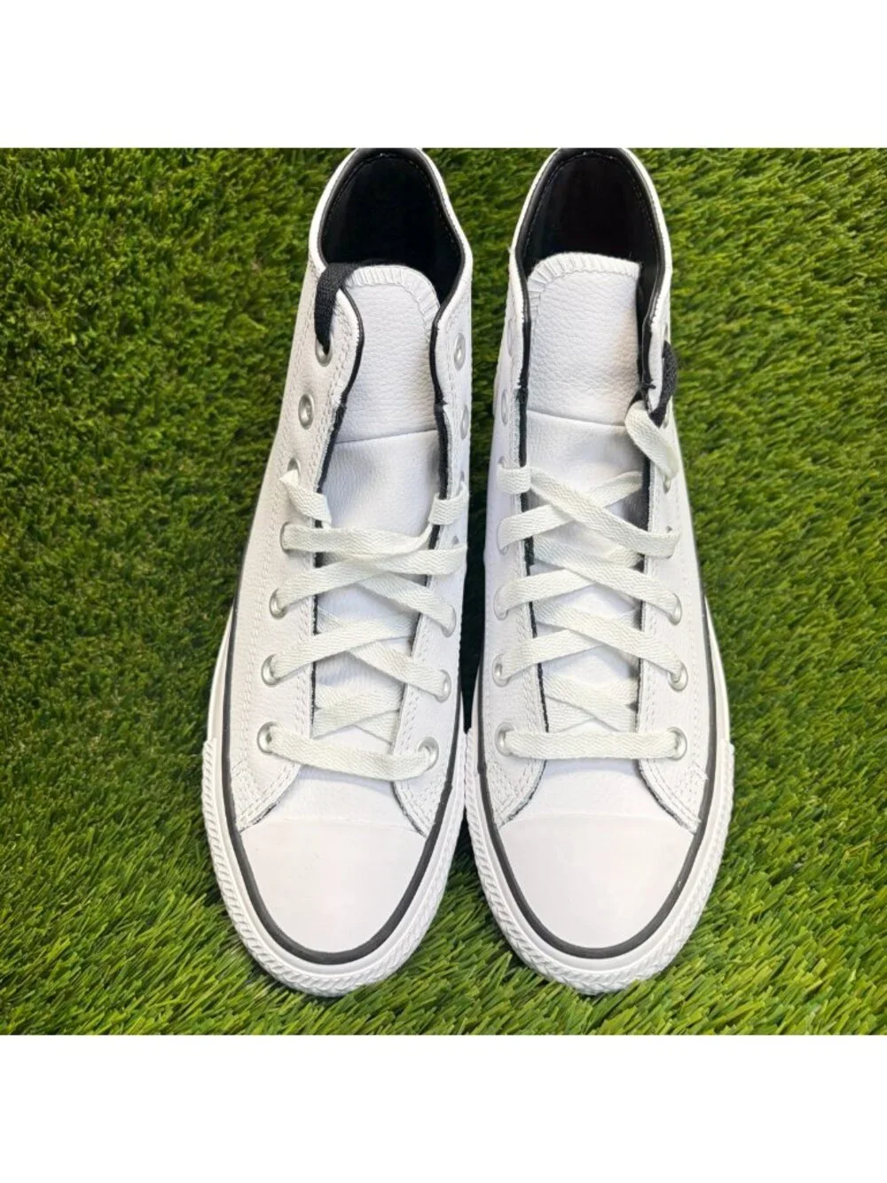 Converse Chuck Taylor All Star Pro Womens Size 7.5 White Athletic Shoes Sneakers